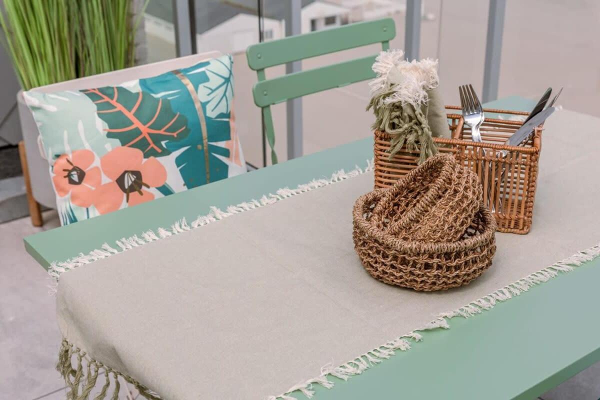 Huswell - Stunning Seafront Apartment Knokke-Heist Dış mekan fotoğraf